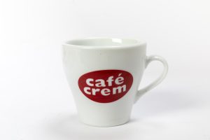 כוס חרסינה מבית CAFE CREM